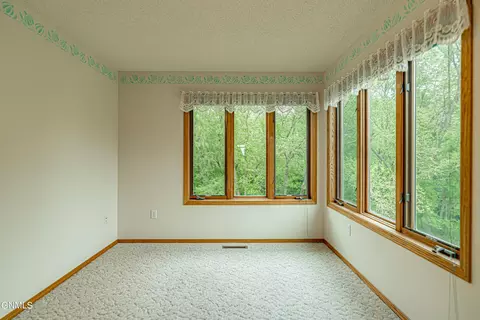 3359 Foxhaven Loop, Bismarck, ND 58503 photo 22