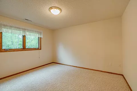 3359 Foxhaven Loop, Bismarck, ND 58503 photo 51