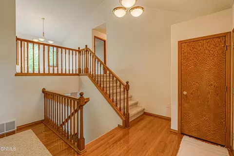 3359 Foxhaven Loop, Bismarck, ND 58503 photo 37