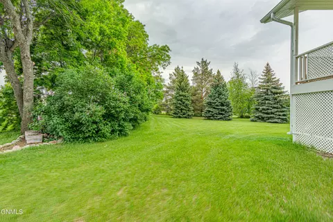 3359 Foxhaven Loop, Bismarck, ND 58503 photo 69