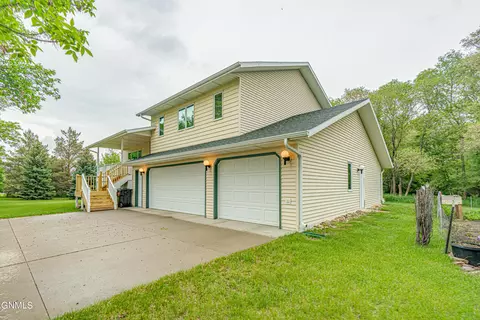 3359 Foxhaven Loop, Bismarck, ND 58503 photo 85