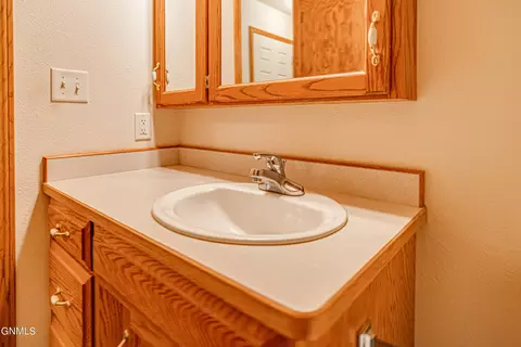 3359 Foxhaven Loop, Bismarck, ND 58503 photo 48