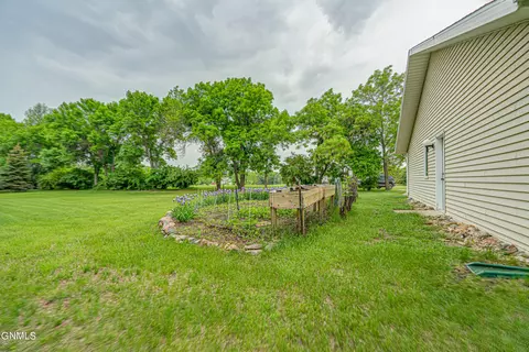 3359 Foxhaven Loop, Bismarck, ND 58503 photo 79