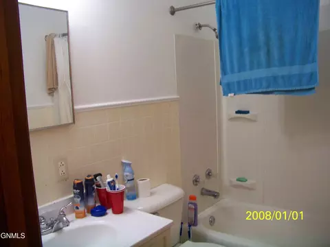 606 Central Ave, Bismarck, ND 58501 photo 11