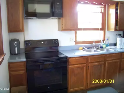606 Central Ave, Bismarck, ND 58501 photo 5
