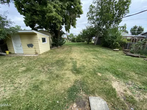 610 7th St Se St SE, Sidney, MT 59270 photo 9