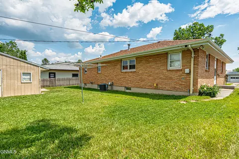 724 Custer Dr, Mandan, ND 58554 photo 10