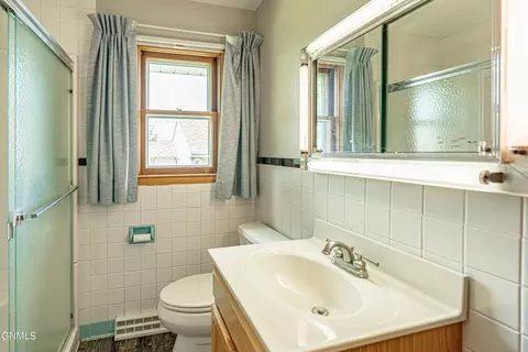 724 Custer Dr, Mandan, ND 58554 photo 41