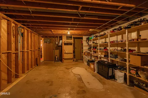 724 Custer Dr, Mandan, ND 58554 photo 61