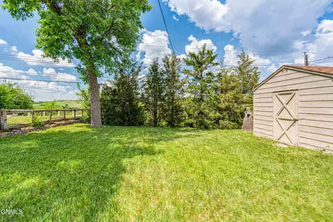 724 Custer Dr, Mandan, ND 58554 photo 7