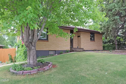 709 Custer Dr, Mandan, ND 58554 photo 57