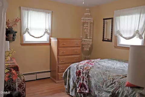 709 Custer Dr, Mandan, ND 58554 photo 27