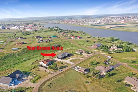 2018 16th St E, Williston, ND 58801 photo 7
