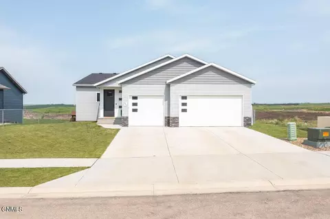 4715 Nova Ave NW, Mandan, ND 58554
