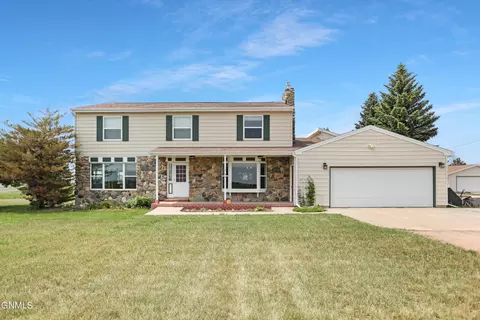 4963 142nd Ave NW, Williston, ND 58801