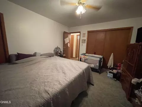 352 5th St NE, Garrison, ND 58540 photo 14