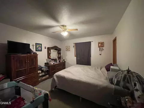 352 5th St NE, Garrison, ND 58540 photo 13