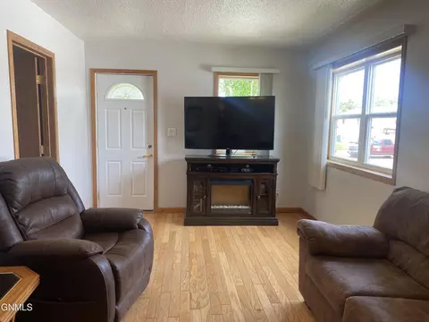 409 S 15th St, Bismarck, ND 58504 photo 20