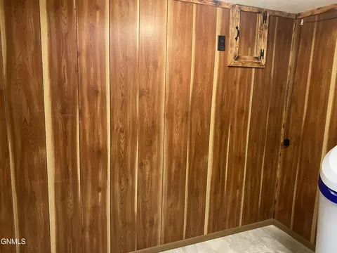 409 S 15th St, Bismarck, ND 58504 photo 37