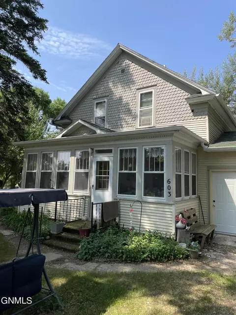 603 5th Ave N Ave N, Cleveland, ND 58424