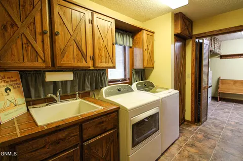 6400 Sully Dr, Bismarck, ND 58504 photo 35