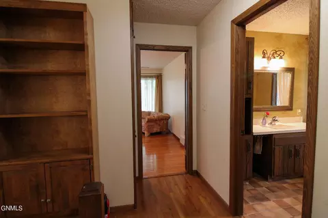 6400 Sully Dr, Bismarck, ND 58504 photo 48
