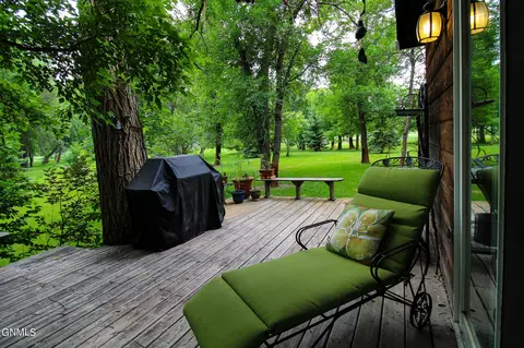 6400 Sully Dr, Bismarck, ND 58504 photo 23