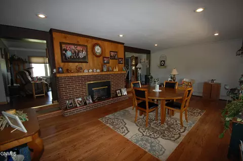 103 9th Ave SW, Sidney, MT 59270 photo 8