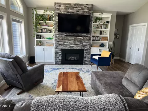 14054 48th St NW, Williston, ND 58801 photo 10