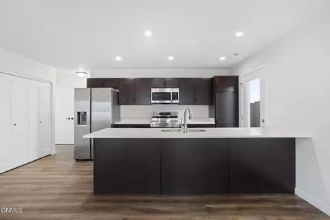 Kitchen - 1563 47th Loop SE, Minot, ND 58701 photo 1 of 6