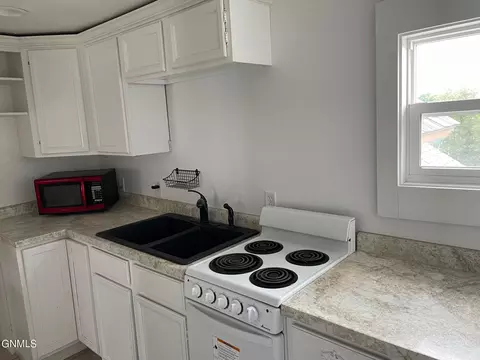 508 2nd Ave W, Williston, ND 58801 photo 20