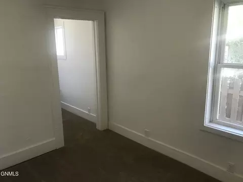 508 2nd Ave W, Williston, ND 58801 photo 23