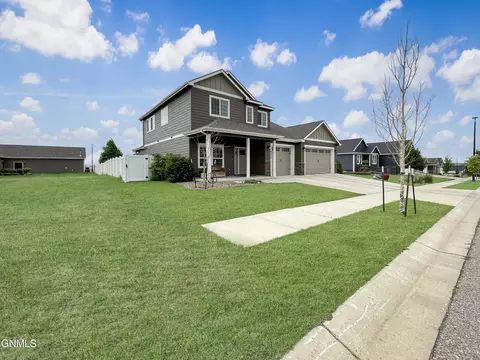 6902 University Ave N, Williston, ND 58801 photo 48