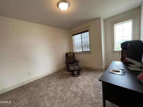 6902 University Ave N, Williston, ND 58801 photo 37