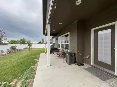 6902 University Ave N, Williston, ND 58801 photo 47