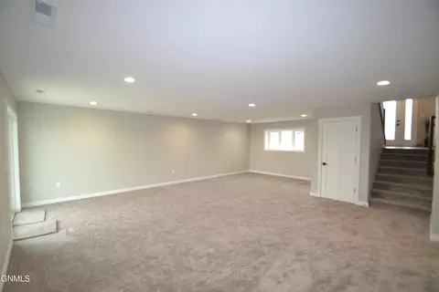 5409 Hendrickson Dr, Bismarck, ND 58504 photo 30