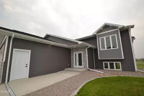 5409 Hendrickson Dr, Bismarck, ND 58504 photo 34