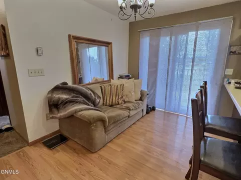 402 7th Ave E, New Leipzig, ND 58562 photo 9