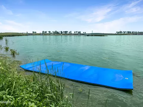 3557 Lakeshore Rd, Medina, ND 58467 photo 7