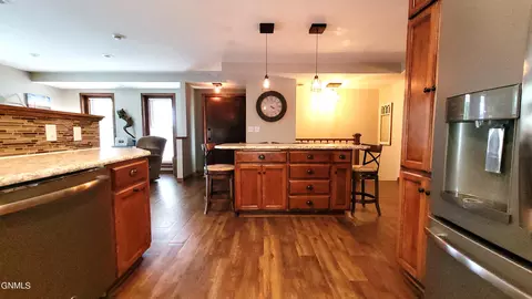 620 8th Ave W, Dickinson, ND 58601 photo 11