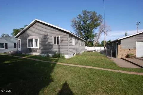 710 9th Ave SE, Sidney, MT 59270