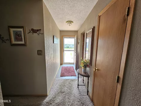 818 6th Ave W, Edgeley, ND 58433 photo 19