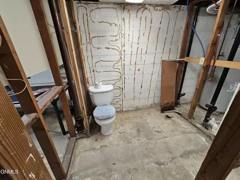 818 6th Ave W, Edgeley, ND 58433 photo 50