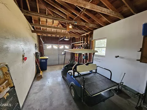 818 6th Ave W, Edgeley, ND 58433 photo 37