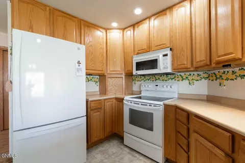 2 Aero Dr, Garrison, ND 58540 photo 14