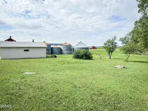 315 Main Ave S, Eldridge, ND 58401 photo 56