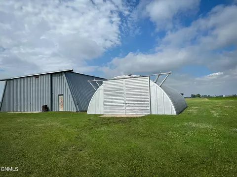 315 Main Ave S, Eldridge, ND 58401 photo 44