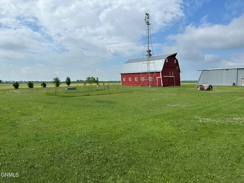 315 Main Ave S, Eldridge, ND 58401 photo 47