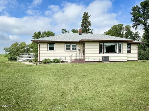 315 Main Ave S, Eldridge, ND 58401 photo 51