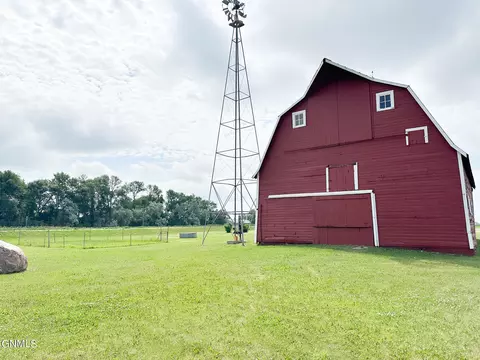 315 Main Ave S, Eldridge, ND 58401 photo 46